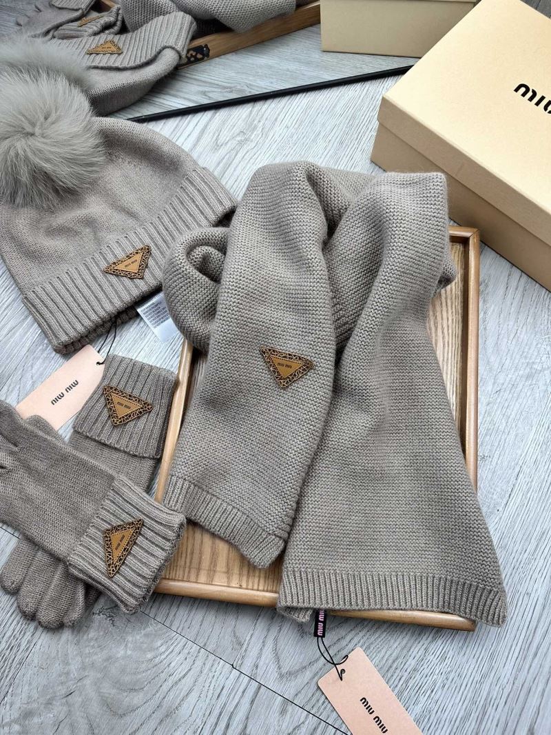 Miu Miu Caps Scarfs